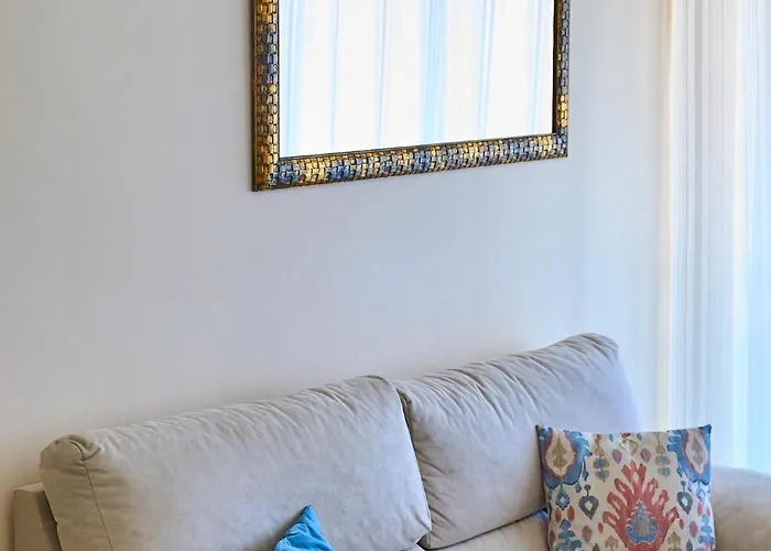 5min En Coche, X2 Parkings, Taxi Privado - Con Coste *